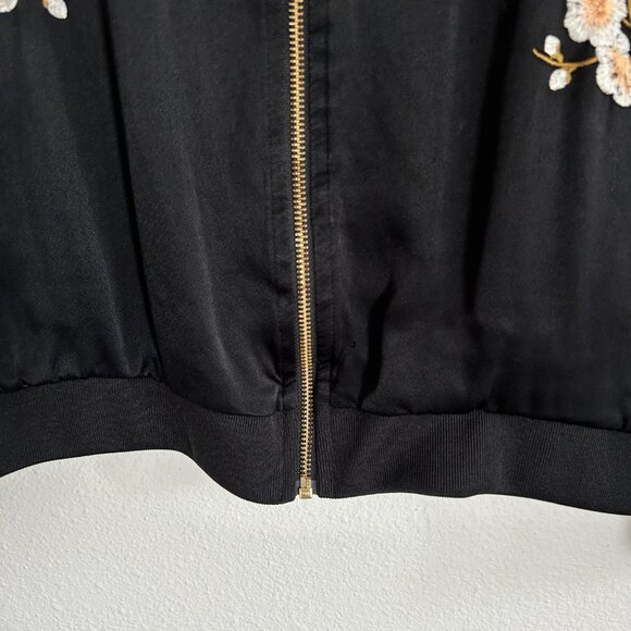 Zara Jacket M Black Satin Embroidered Asian Floral Bird Full Zip Bomber - Picture 4 of 11